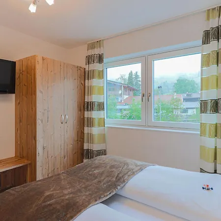 Residenz Gamper * Brixen im Thale